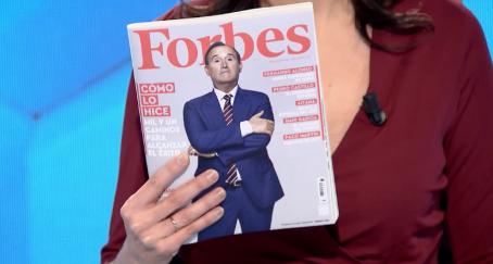Juan Carrasco (Vega Juan) en la portada de Forbes