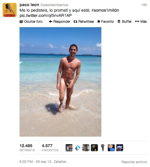 Paco León desnudo en Twitter