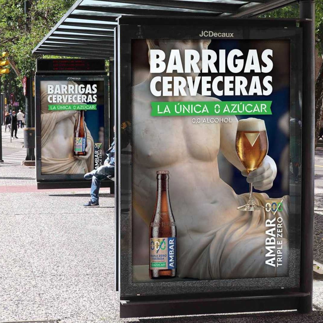 Mupi con publicidad de Cervezas Ambar