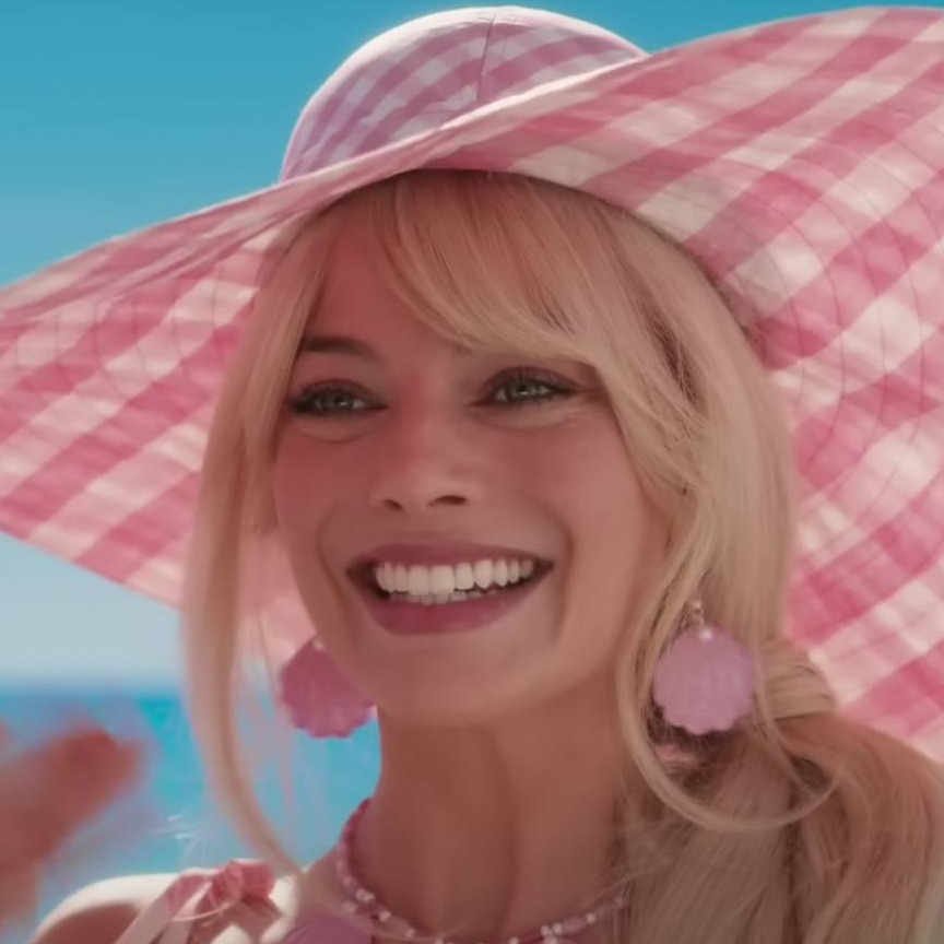 El fenómeno “Barbenheimer” revitaliza los cines en verano