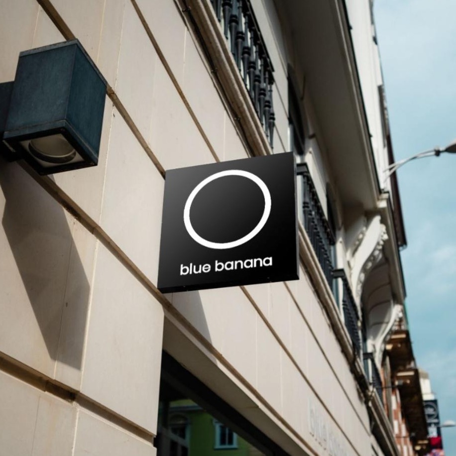Supuesto nuevo logotipo de Blue Banana, con forma de círculo