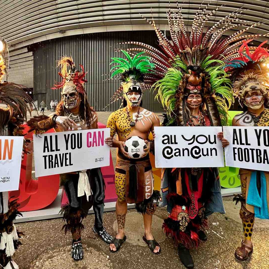 Guerreros mayas ante el Santiago Bernabéu