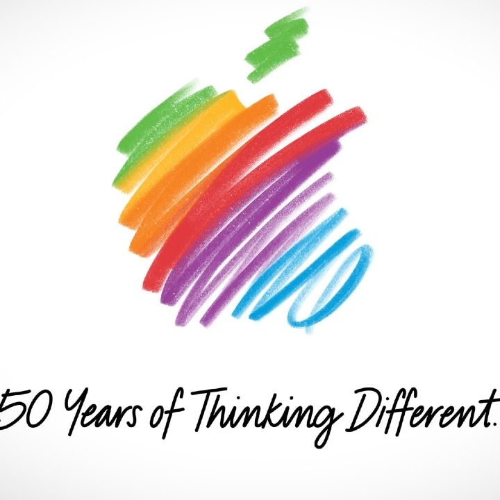 El logo de la manzana de Apple dibujada con trazos de colores