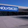 Decathlon Bélgica cambia su nombre a Nolhtaced para promocionar su programa de recompra de artículos