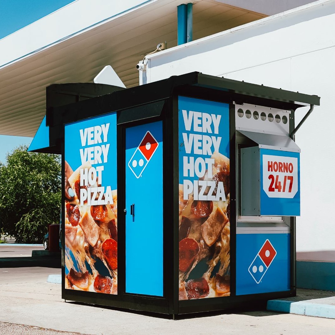 Máquina de vending de Domino's Pizza
