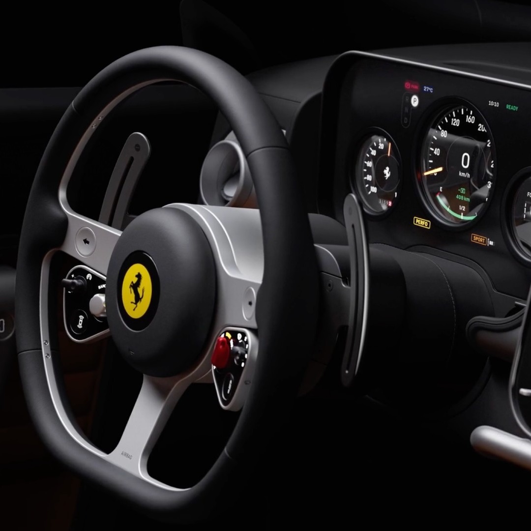 Interior del Ferrari Luce