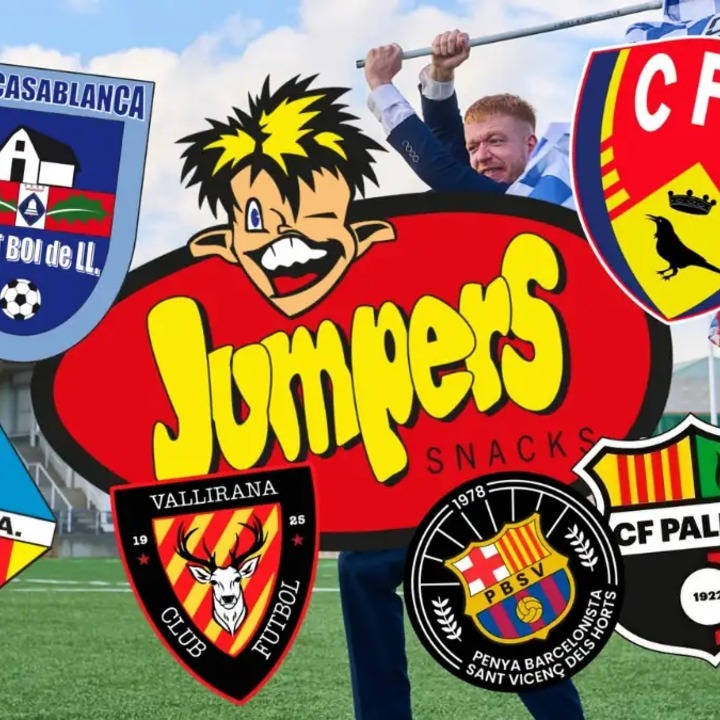 Escudos de los clubes de la Cuarta Catalana junto al logotipo de Jumpers