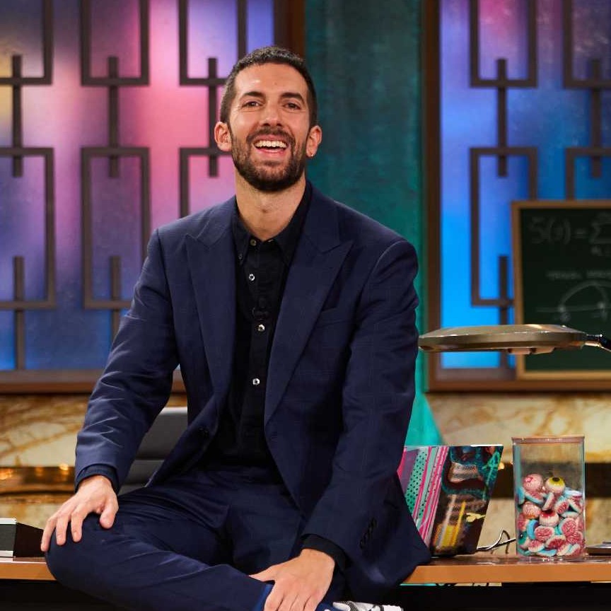 “La Revuelta” vs “El Hormiguero”: anatomía de un duelo que ha impulsado el consumo de televisión Pablo Motos y David Broncano