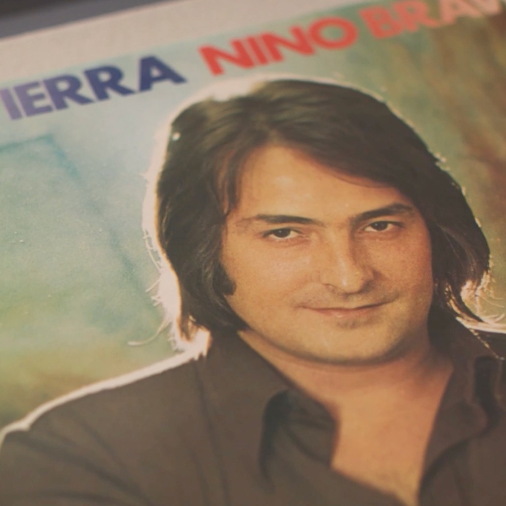 Amstel versiona la canción “Mi tierra” de Nino Bravo en una acción solidaria por la Dana portada de la cancion mi tierra de nino bravo