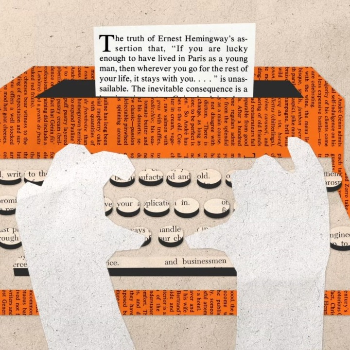 Unas manos en una máquina de escribir, imagen estilo recorte de periódico