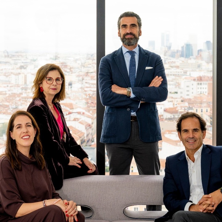Miriam Sarralde, Isabel Lozano, Iñaki Ortega y Alberto Corcóstegui