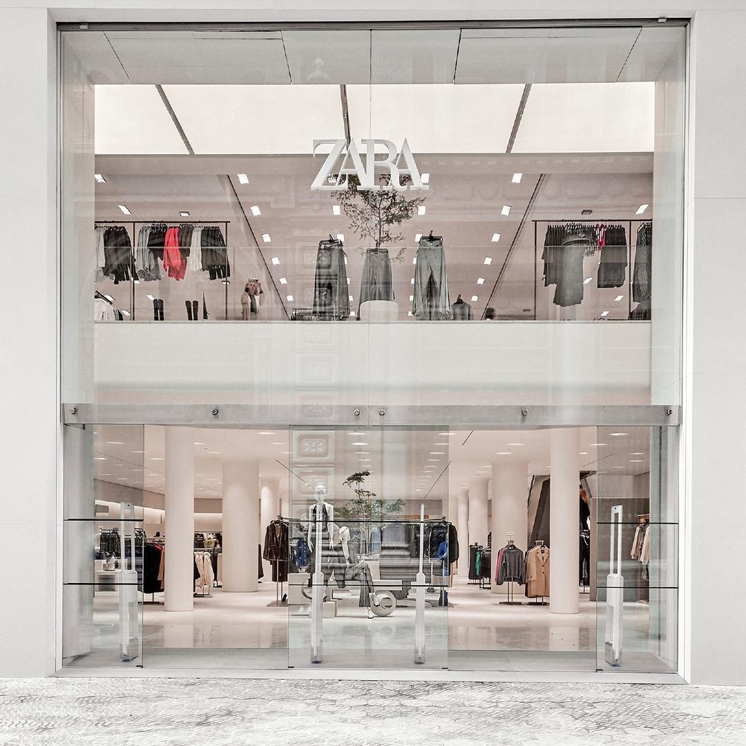 Escaparate de una tienda Zara