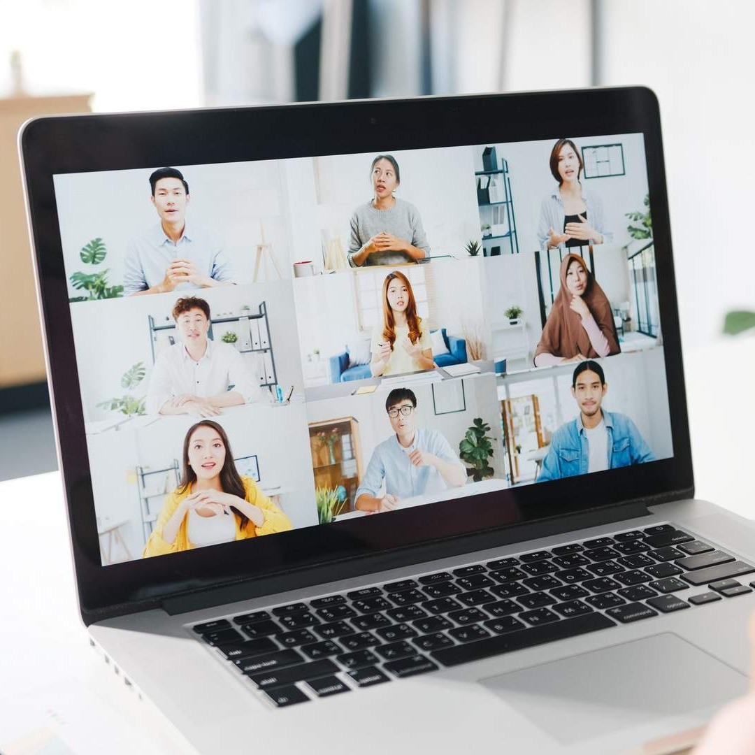 Zoom aplica inteligencia artificial al resumen de reuniones por videollamada