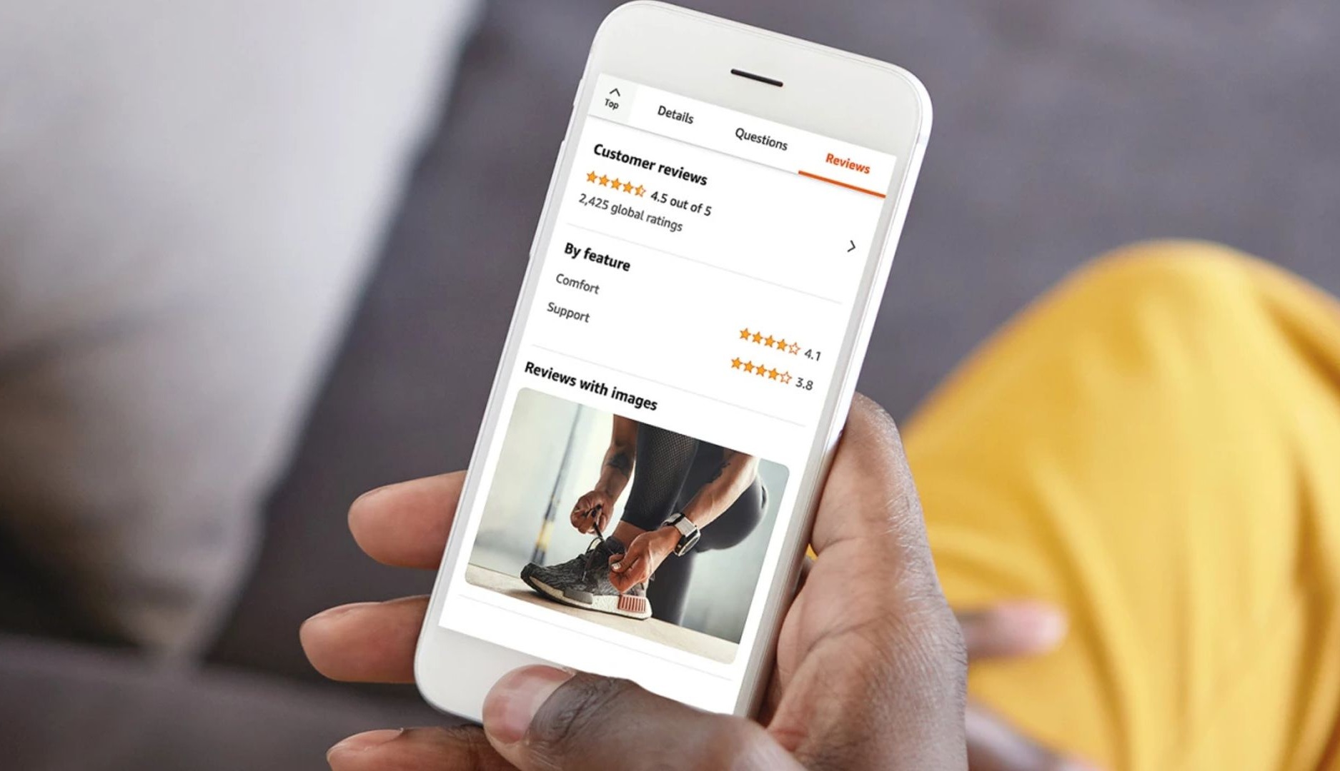 Móvil con reseñas en la página de Amazon