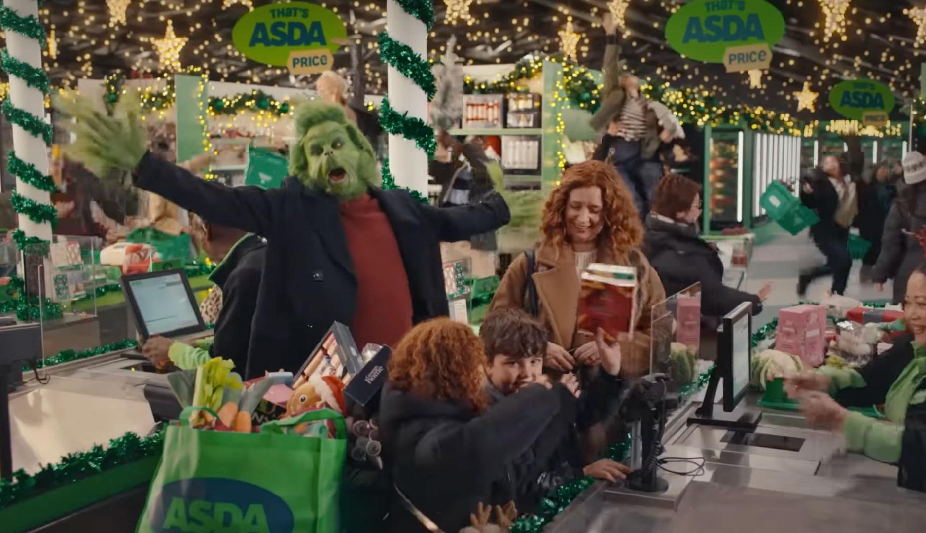 El Grinch en un supermercado, en el anuncio de Navidad de Asda