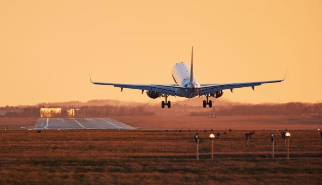 avión aterrizando brand finance