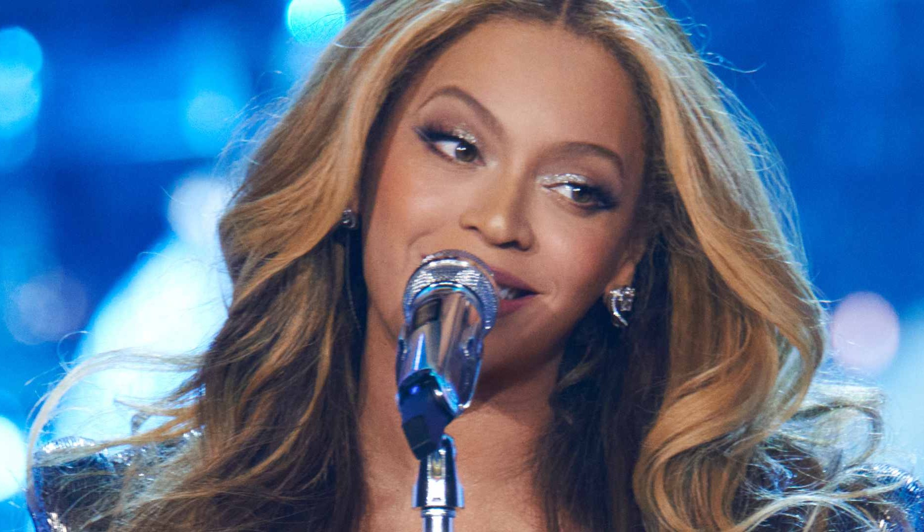 Beyoncé está luciendo joyas y accesorios de Tiffany & Co durante su Renaissance World Tour