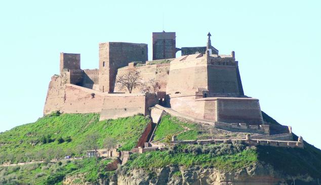 monzón_summit_castillo