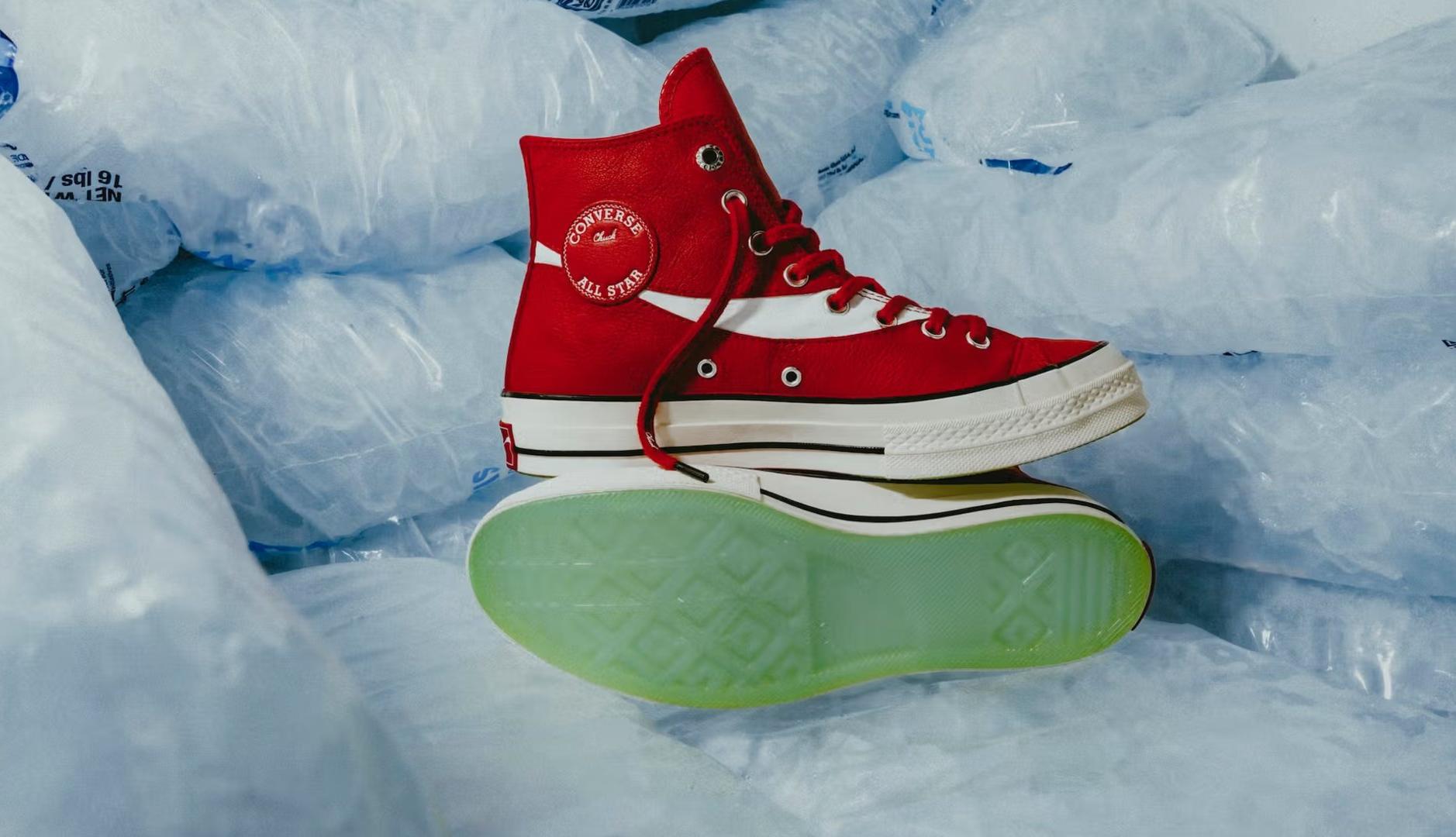 Zapatillas Converse con diseño de Coca-Cola