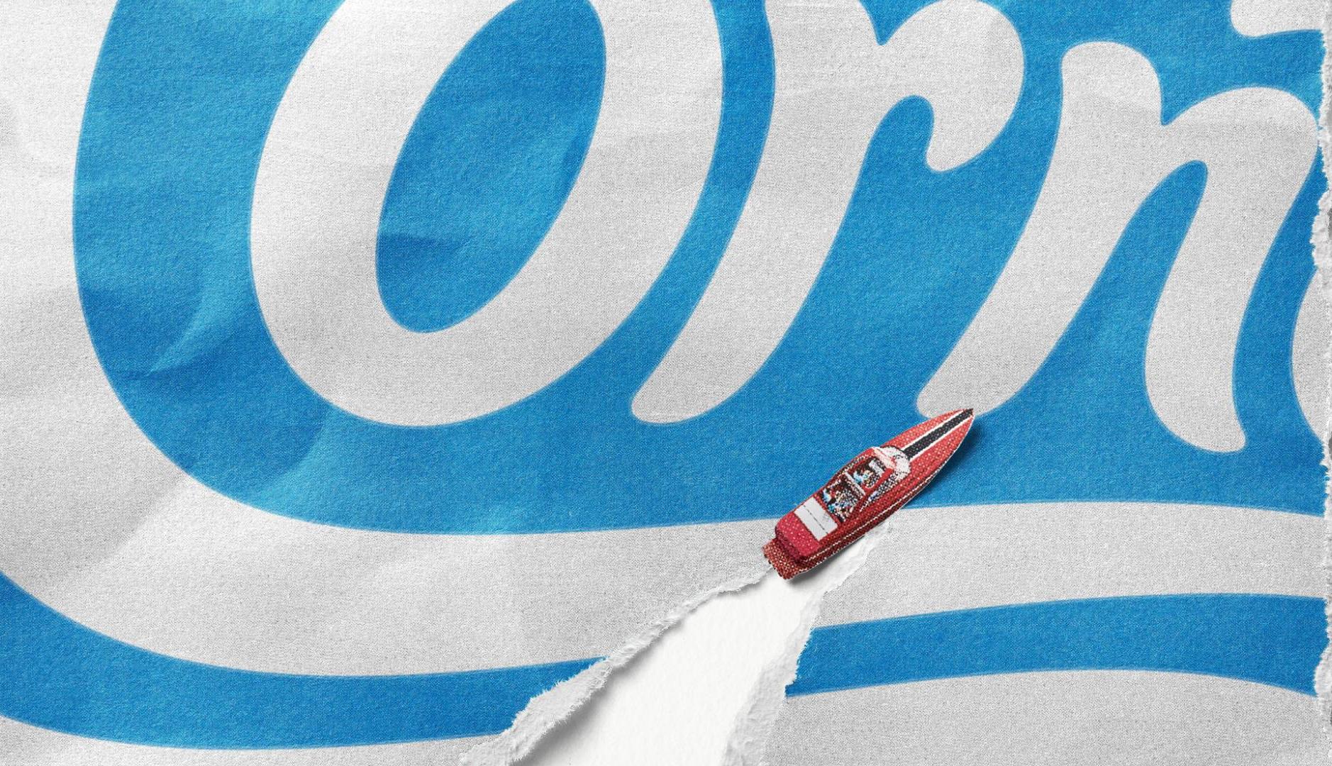 una imagen de la campaña de cornetto en la que un barco rompe el papel del envoltorio del helado