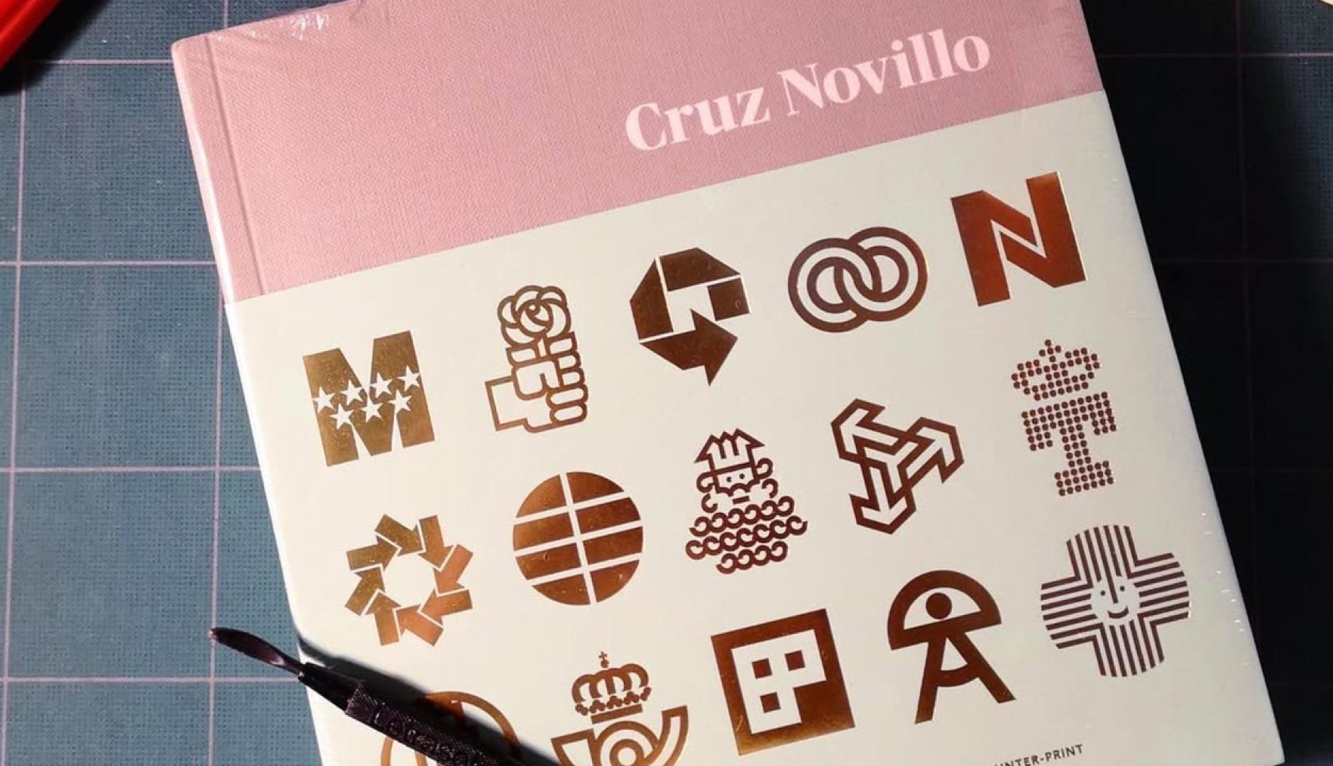 Logotipos de José María Cruz Novillo