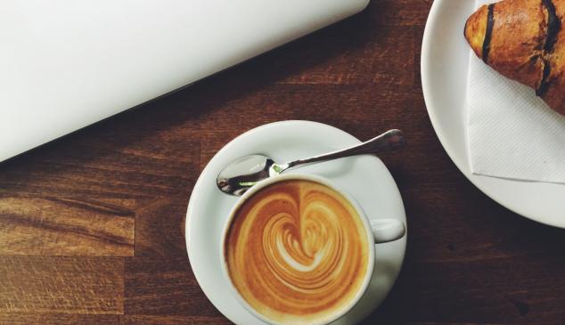 desayuno-facebook-twitter-mark-zuckerberg