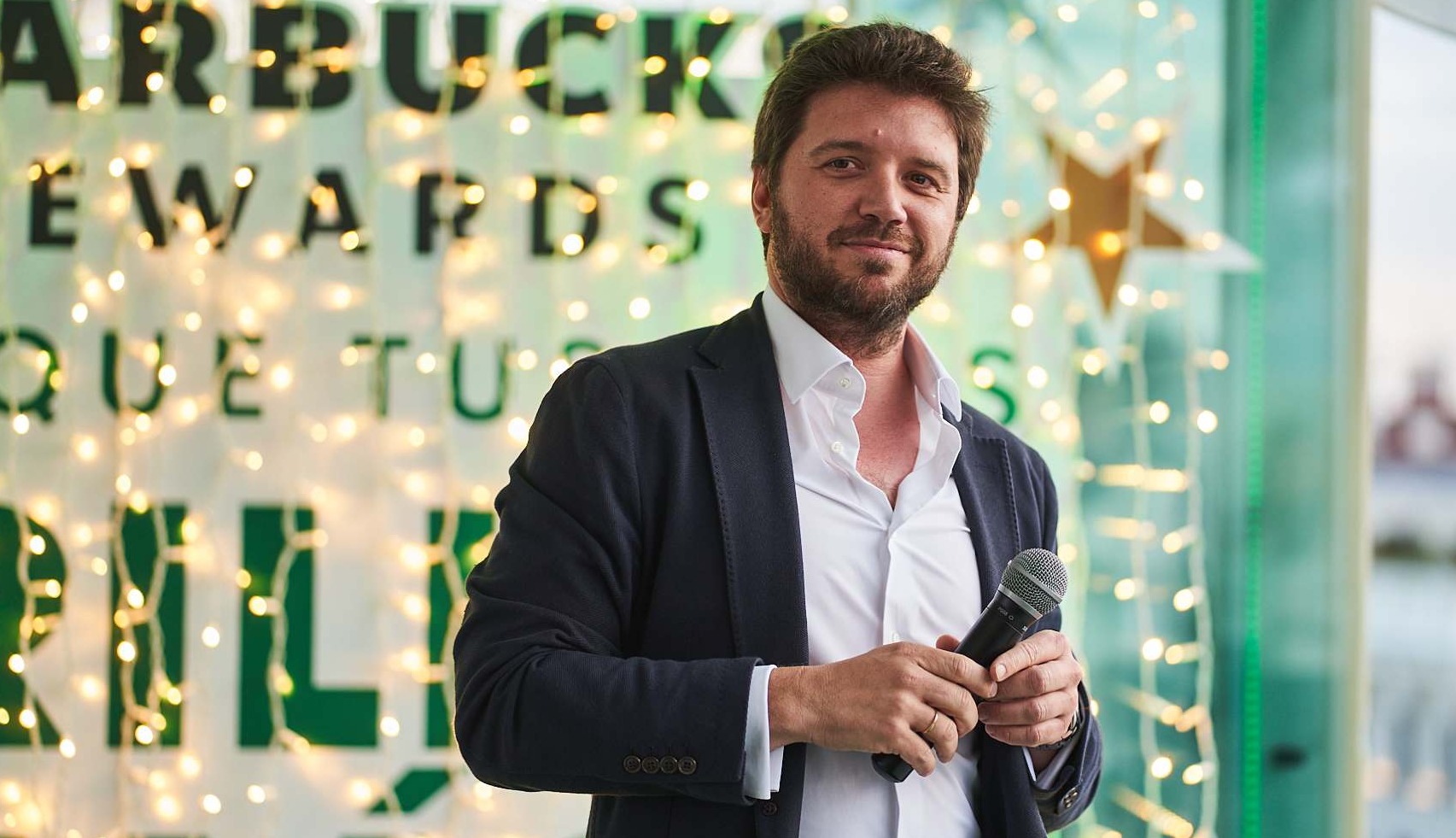Fernando Albarrán_Starbucks