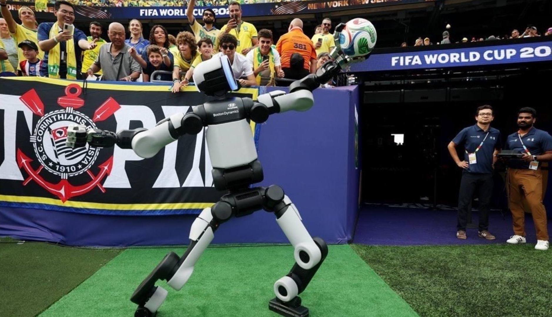 El robot Atlas en el Mundial de Fútbol