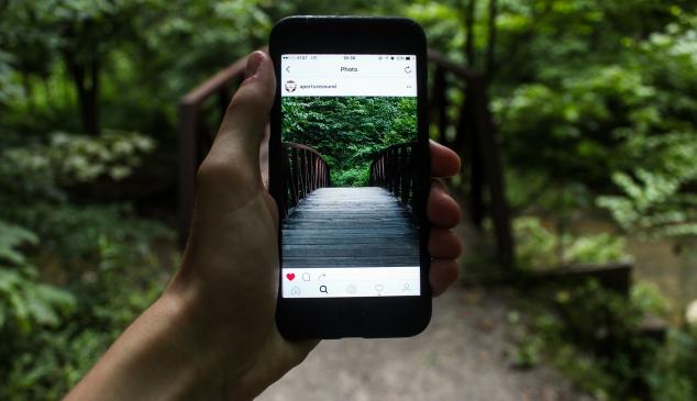 Apple instagram