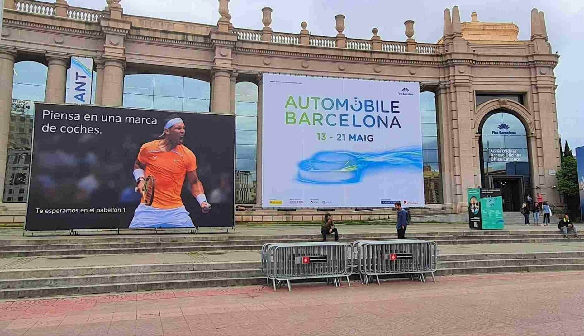 Kia ha confiado en sus casi 20 años de asociación con Rafa Nadal para promocionarse en el Salón del Automóvil de Barce