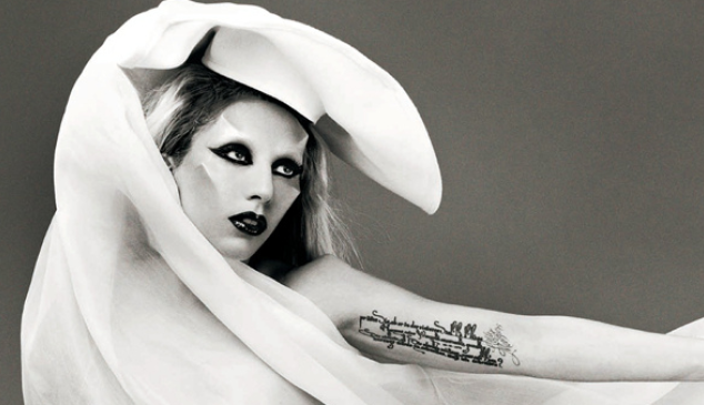 lady-gaga-super-bowl-ReasonWhy.es