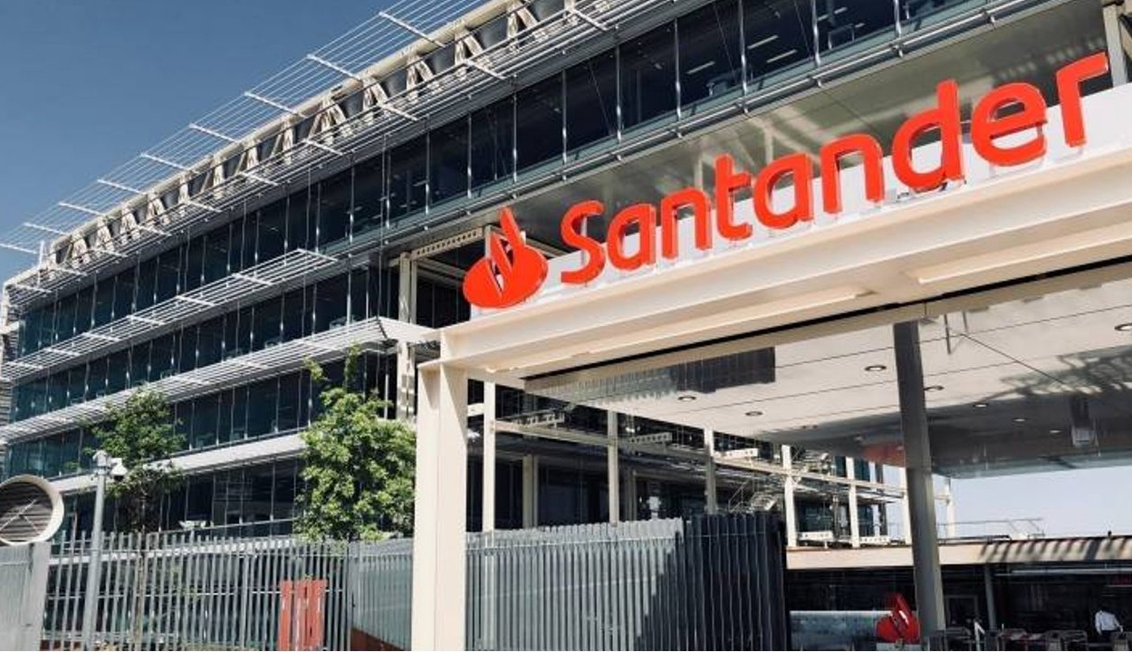 Banco Santander repite como la marca más valiosa de España, pero Meliá destaca como la más fu