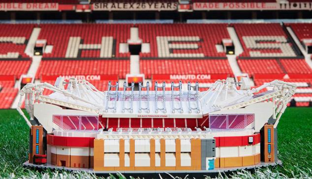 lego replica estadio manchester united