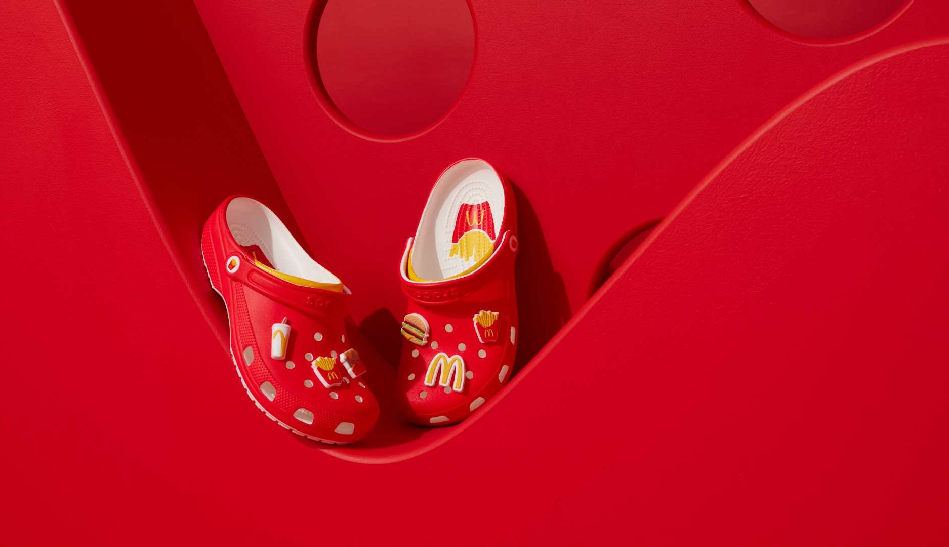 Calzado de McDonald's y Crocs