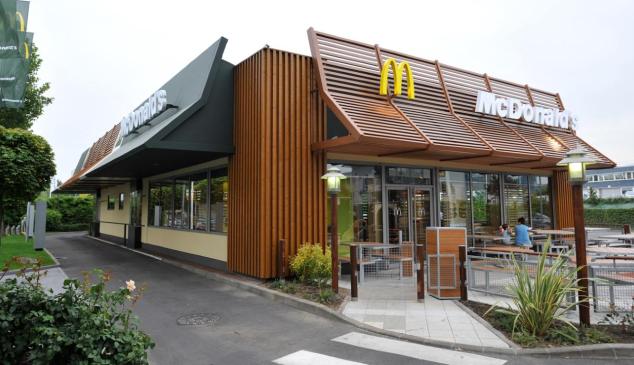 McDonald's, Starbucks, Coca-Cola y PepsiCo suspenden su actividad en Rusia