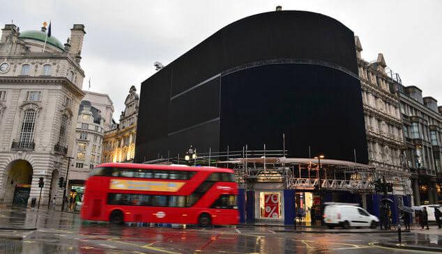 L'Oreal-piccadilly-anunciante