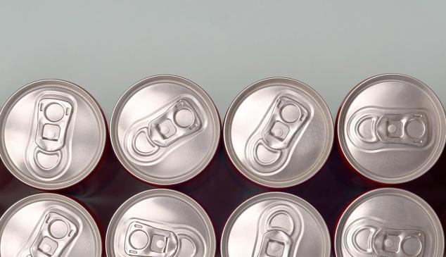 Estudio de la UOC sobre publicidad de refrescos y obesidad infantil