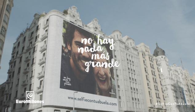 selfiecontuabuela