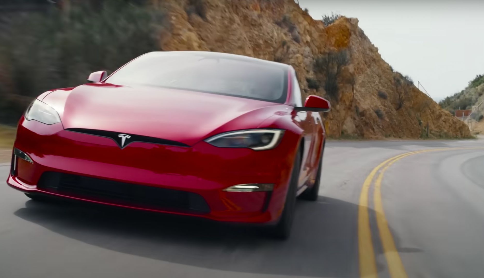 Elon Musk dice que Tesla probará a hacer publicidad con la intención de impulsar el negocio