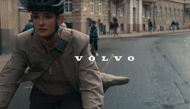 Volvo se inspira en la estrategia “Conduce como piensas” de Toyota