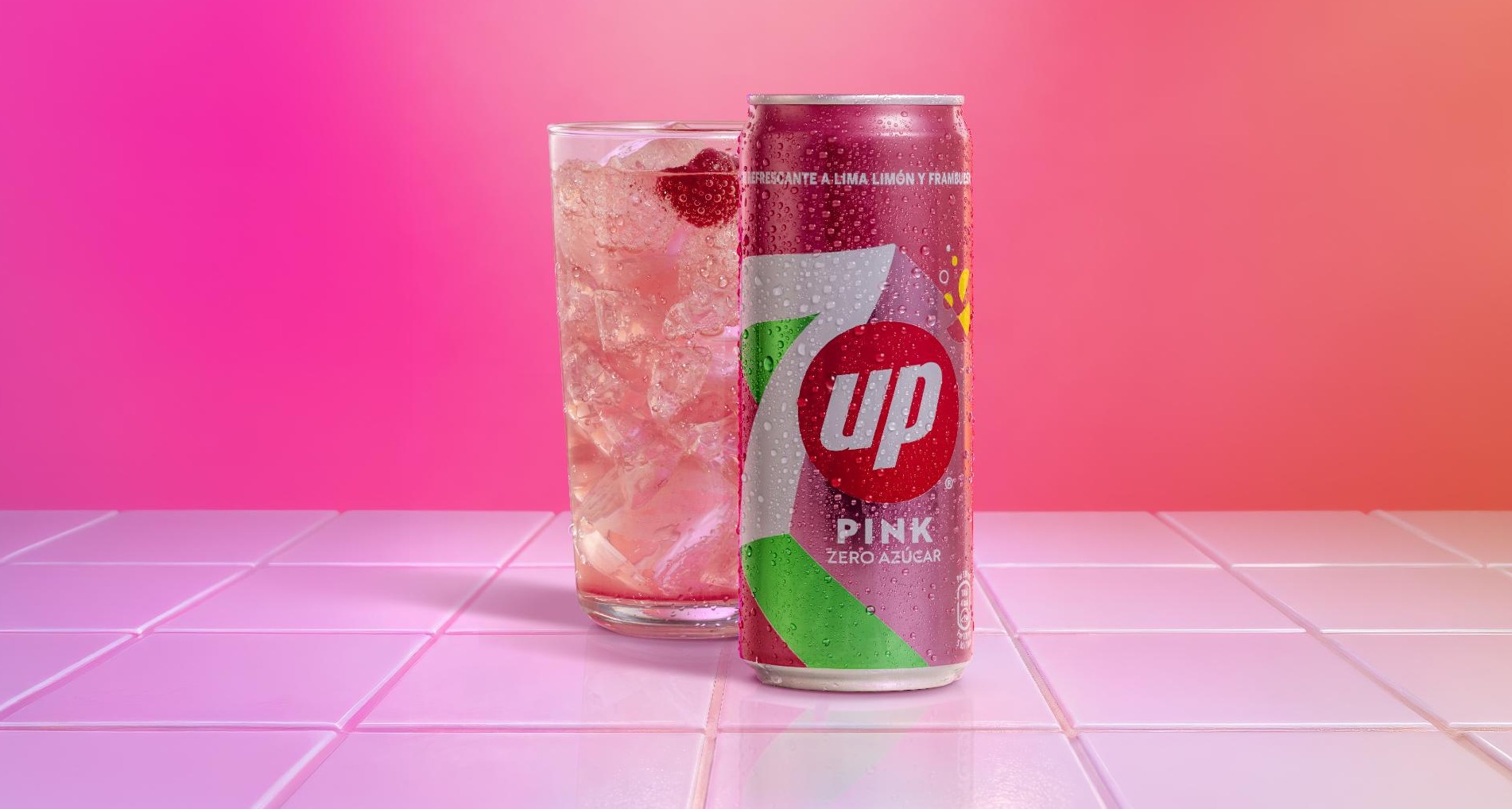 Lata de 7Up Pink