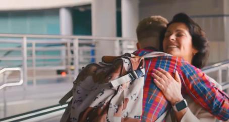 abrazo-aeropuerto