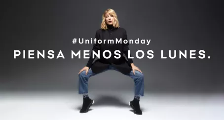 Adolfo Domínguez invita a vestir “uniforme” cada lunes para potenciar la sostenibilidad mental