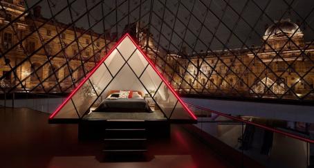 Louvre-Airbnb