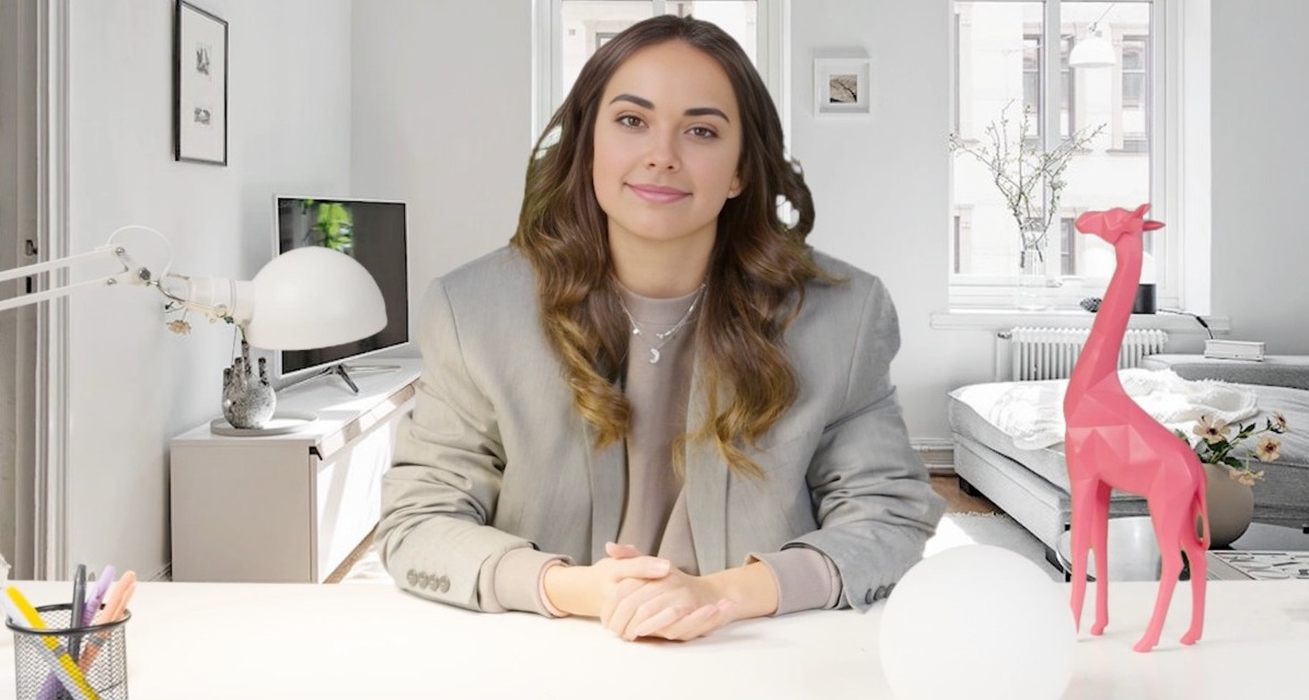 Hablamos con la influencer virtual Alba Renai: “La IA tiene un enorme potencial para hacer nuestras vidas más fáciles. Yo soy parte de esa evolución” entrevista con alba renai
