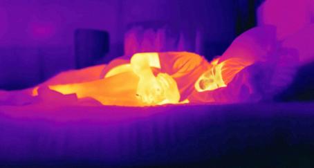 Bodyform usa imágenes térmicas para concienciar sobre la brecha del sueño con el período anuncio-bodyform