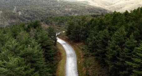 Imagen de una carretera de montaña