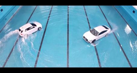 Coches-Audi-piscina