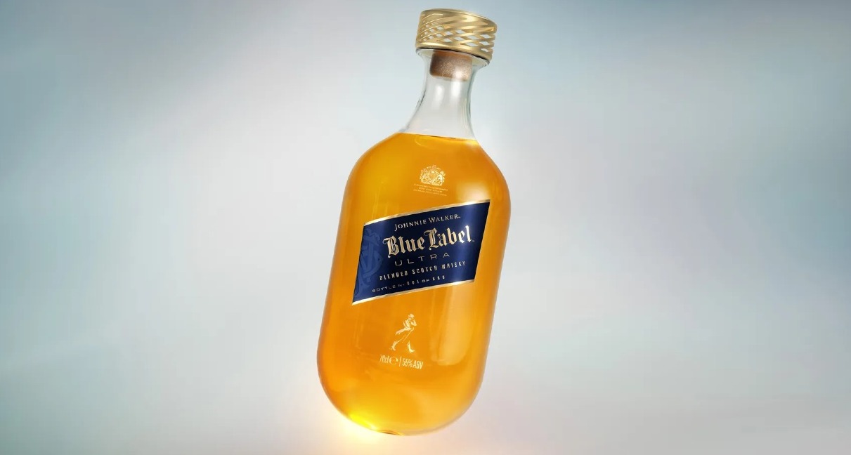 Johnnie Walker crea un botella de whisky un 80% más ligera y busca que otros puedan seguir su ejemplo botella ligera de johnnie walker