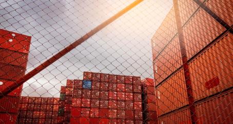 La crisis de la cadena de suministro amenaza con un colapso logístico y compromete el calendario comercial Colapso logístico
